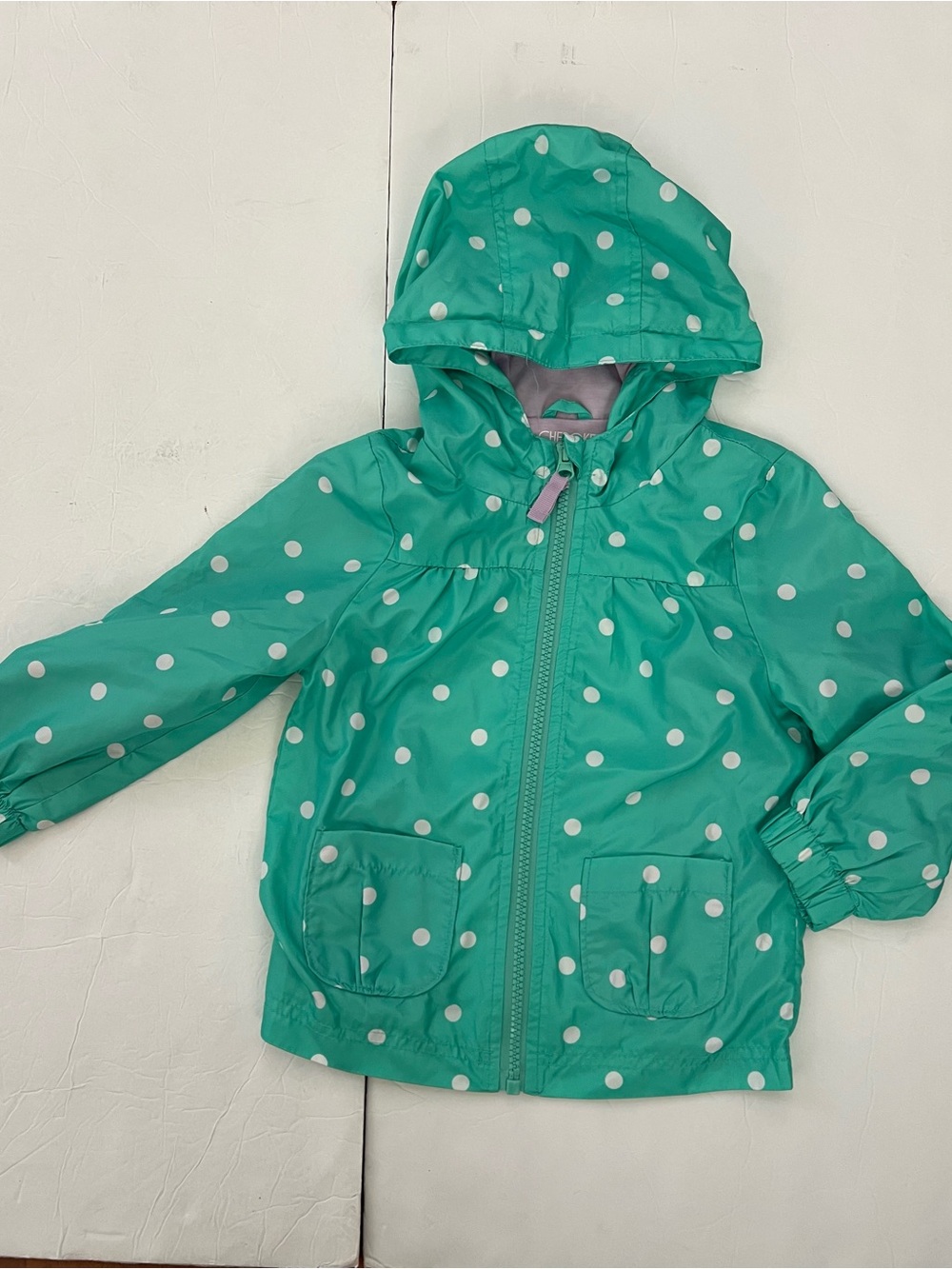 2T Cherokee Girls' Teal Polka Dot Hooded fully lined Rain Jacket NWOT never worn